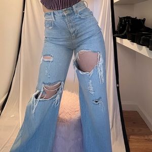 NWOT Free people wide legged high waisted distressed jeans